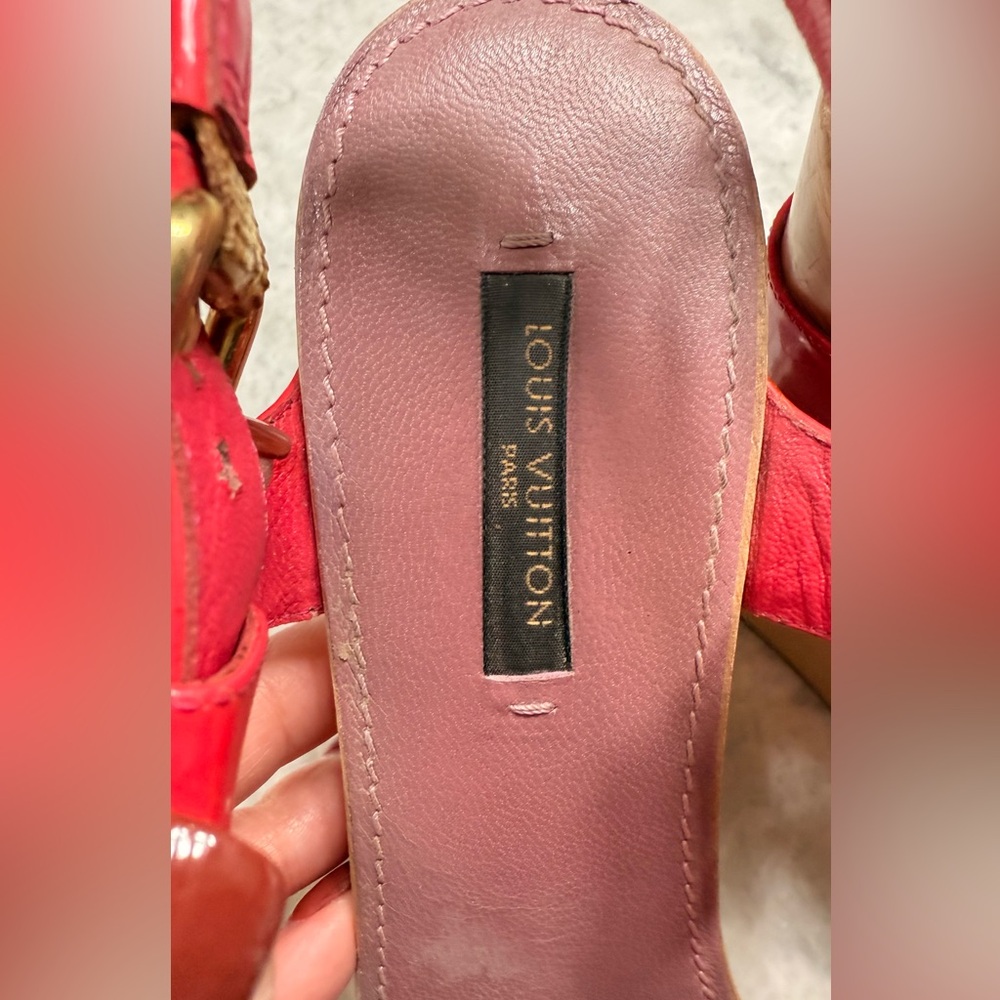 Louis Vuitton Platform Wedge 40 - Picture 11 of 13